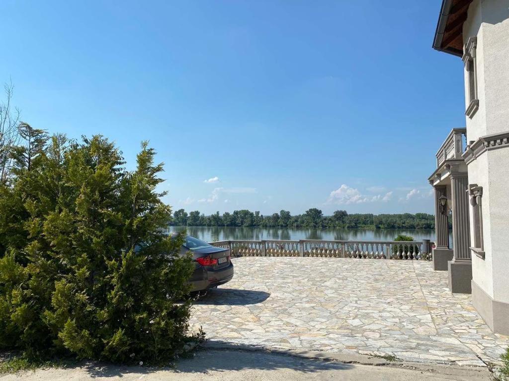 Vila Jugovo S Semendria Cameră foto